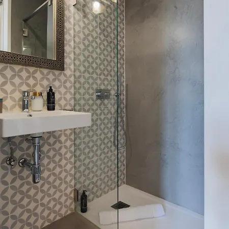 Stunning View Alfama Duplex By Lovelystay شقة Lisboa