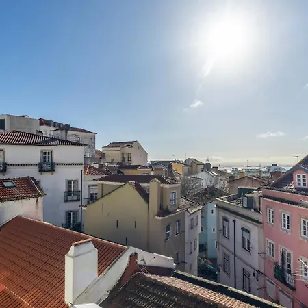 Stunning View Alfama Duplex By Lovelystay Lisboa